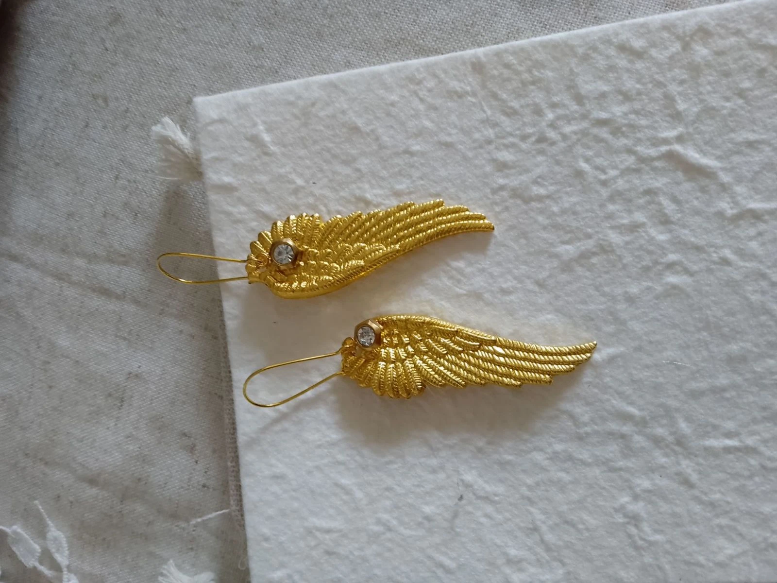 Boucles d'oreilles bohèmes ailes d'anges dorées 